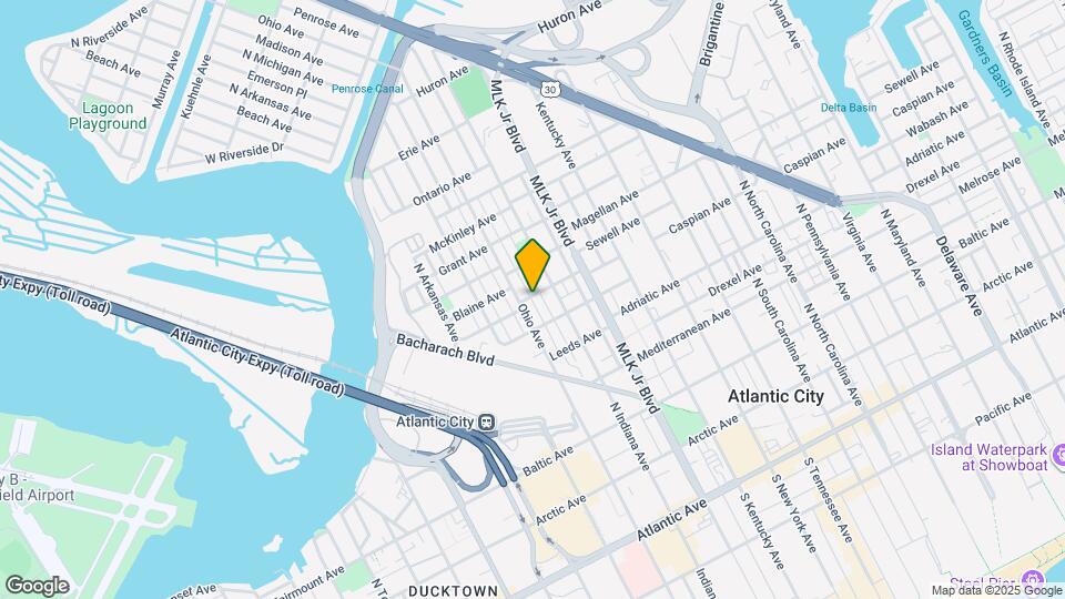 1828 Reverend J J Walters Ave Map and Location Details