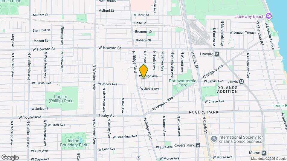 7400 N Hoyne Ave Map and Location Details
