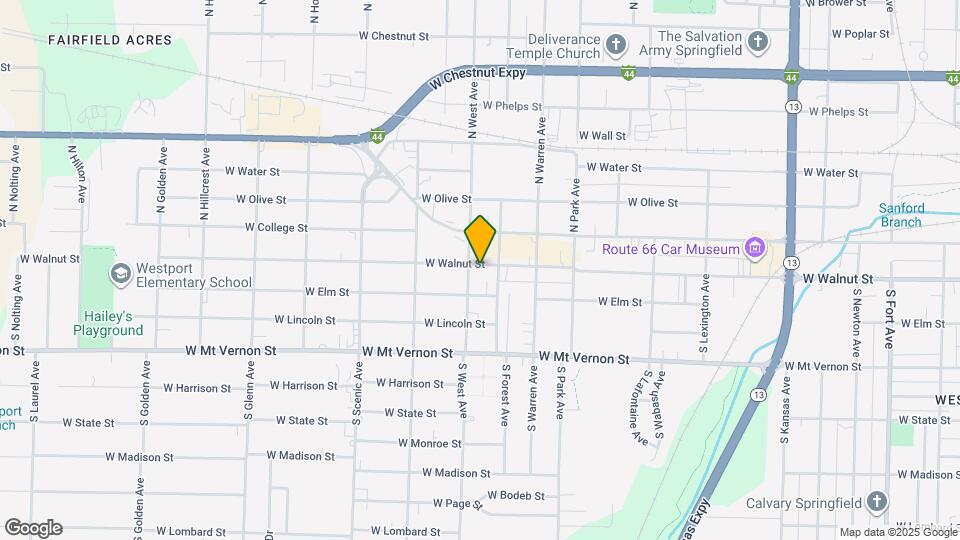 2416 W Walnut St Map and Location Details