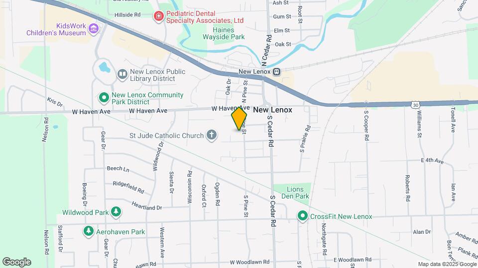 215 S Pine St Map and Location Details