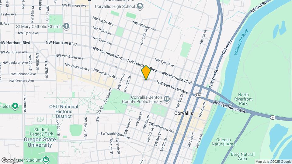 243 NW 10th St Map and Location Details