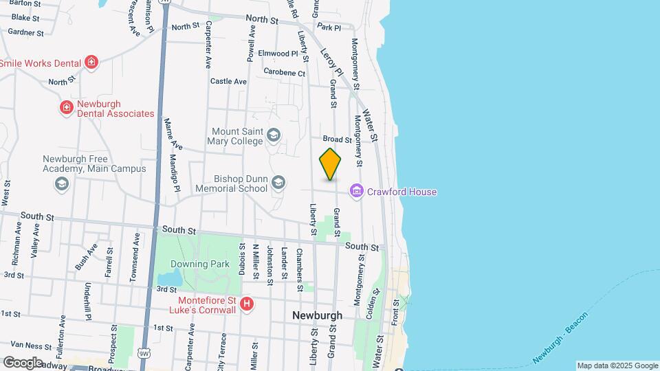275 Grand St, Unit 2F Mapa y Detalles de la Ubicación