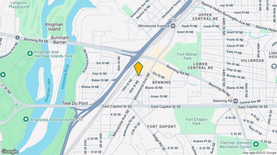 212 36th St NE Map and Location Details