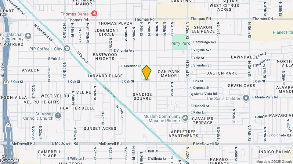 2919 E Oak St Map and Location Details