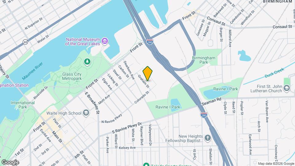 251 Graham St Map and Location Details