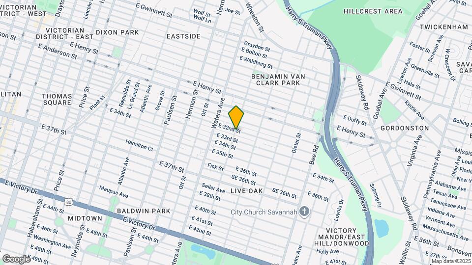 1201 E 32nd St Map and Location Details
