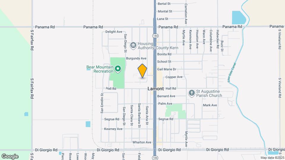 The Vineyard Apartments in Lamont, CA