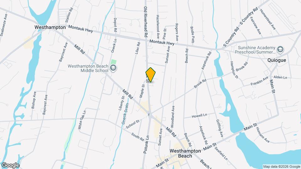 44 Oak St Map and Location Details