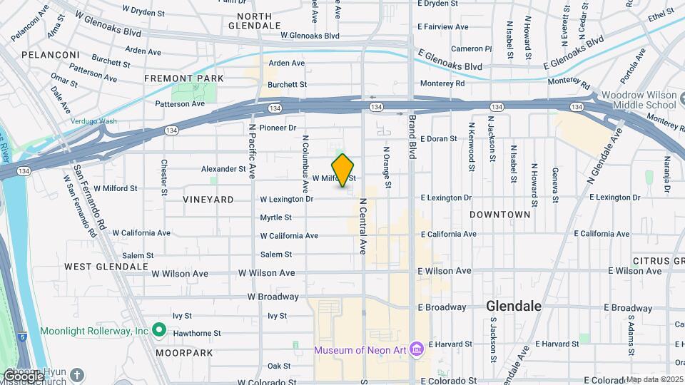 329 W Lexington Dr Mapa y Detalles de la Ubicación