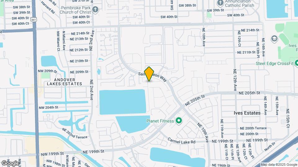 570 NE 207th St Map and Location Details