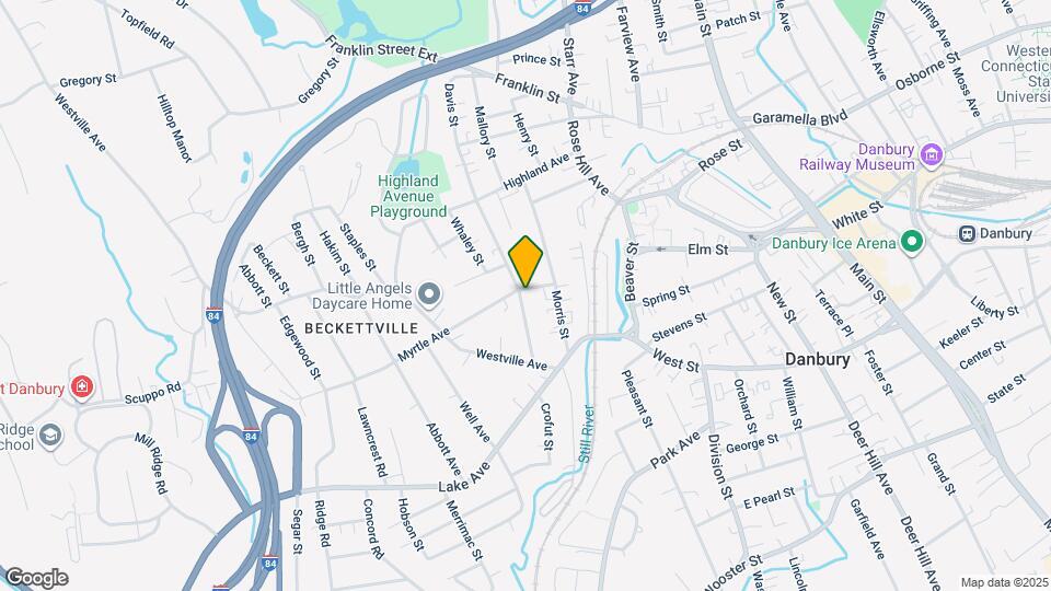 26 Roger Ave Map and Location Details