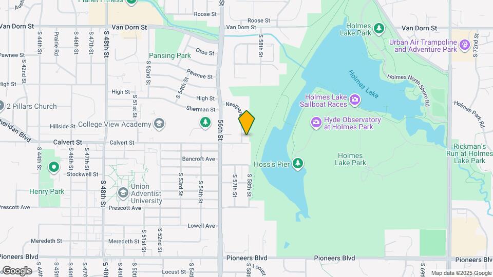 3584 Neerpark Dr Map and Location Details