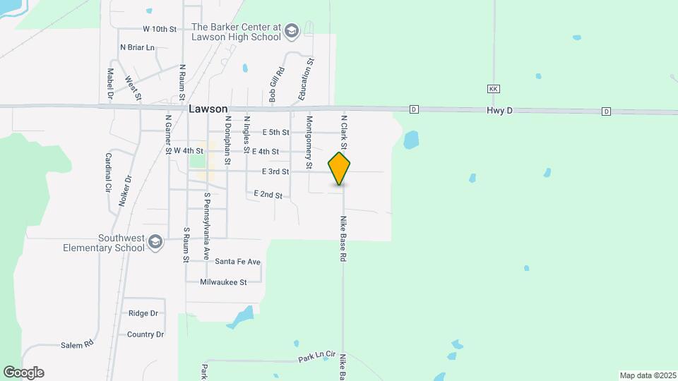 205 N Clark St Map and Location Details