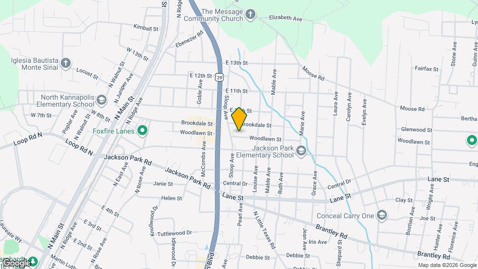 905 Woodlawn St Map and Location Details