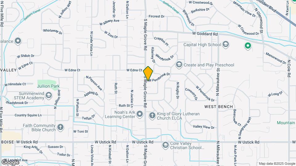 8995 W Pembrook Dr Map and Location Details