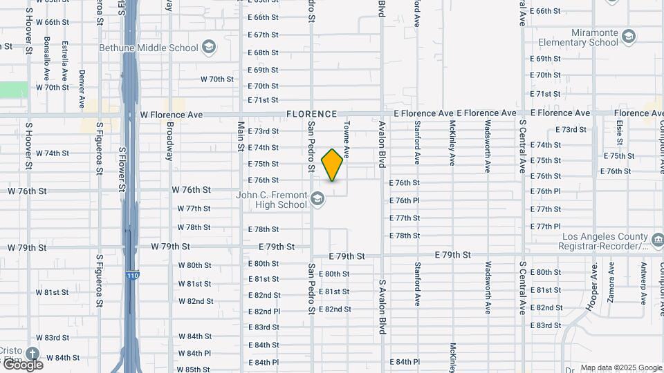 330 E 76th St Mapa y Detalles de la Ubicación