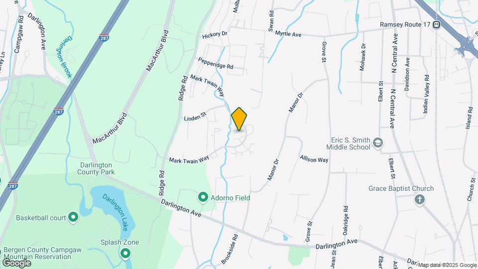 2111 Hawthorne Ln Map and Location Details