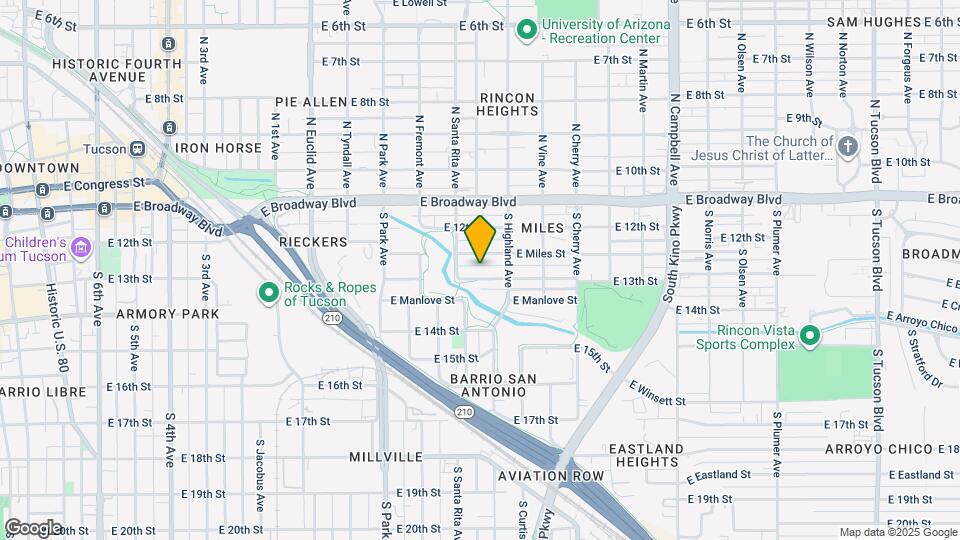 1325 E 13th St Map and Location Details