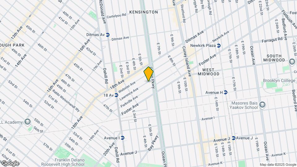 200 Lawrence Ave Mapa y Detalles de la Ubicación