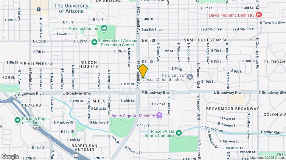 1915 E 10th St Map and Location Details