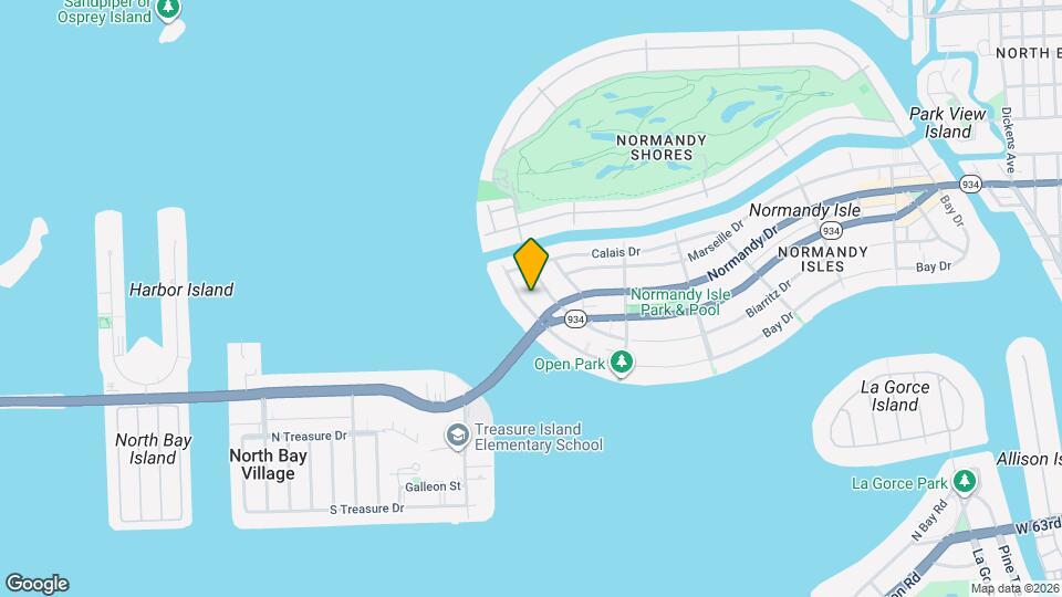 2135 Bay Dr Map and Location Details