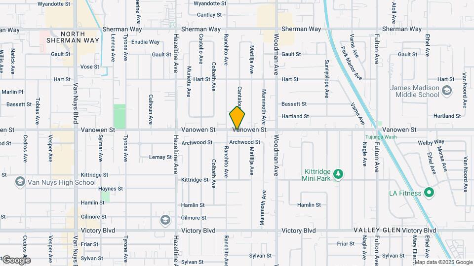 13832 Vanowen St Mapa y Detalles de la Ubicación
