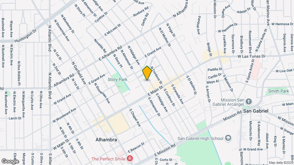 33-35 N Hidalgo Ave Mapa y Detalles de la Ubicación
