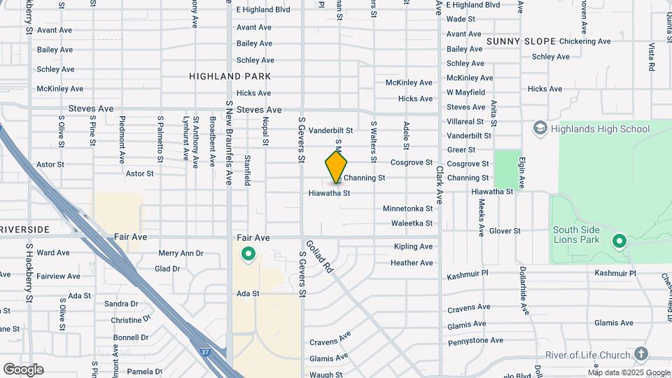 2451 Hiawatha St Mapa y Detalles de la Ubicación