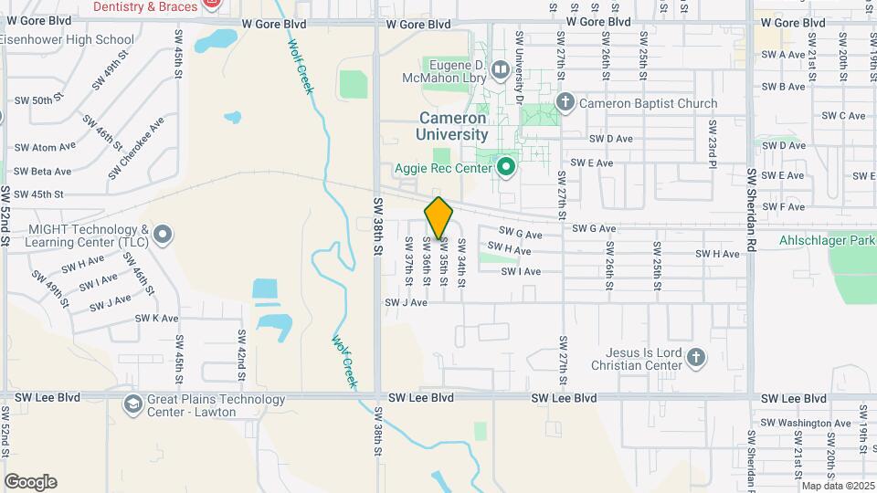 911 SW 35th St Map and Location Details