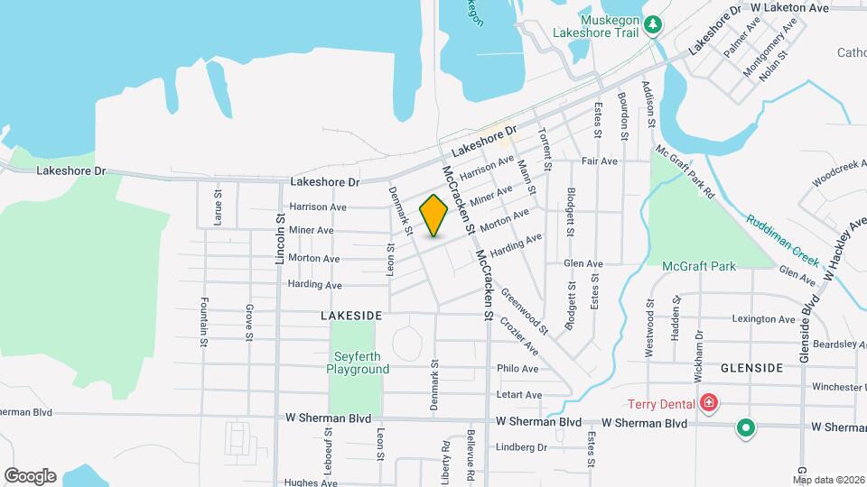 2102 Morton Ave Map and Location Details