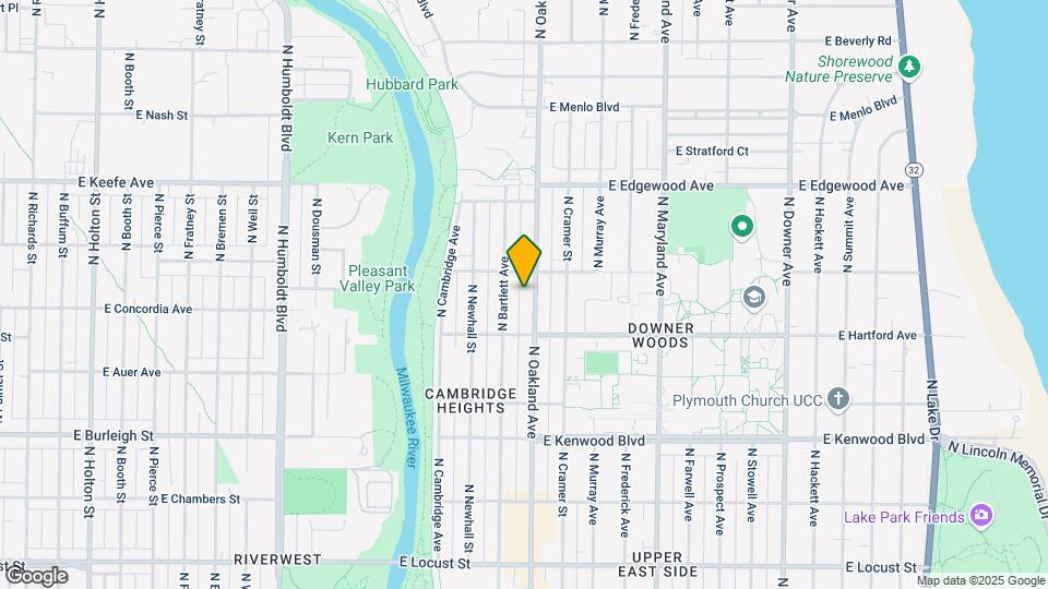 3355 N Oakland Avenue Mapa y Detalles de la Ubicación