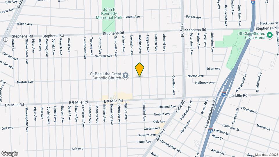 22861 Rosalind Ave Map and Location Details