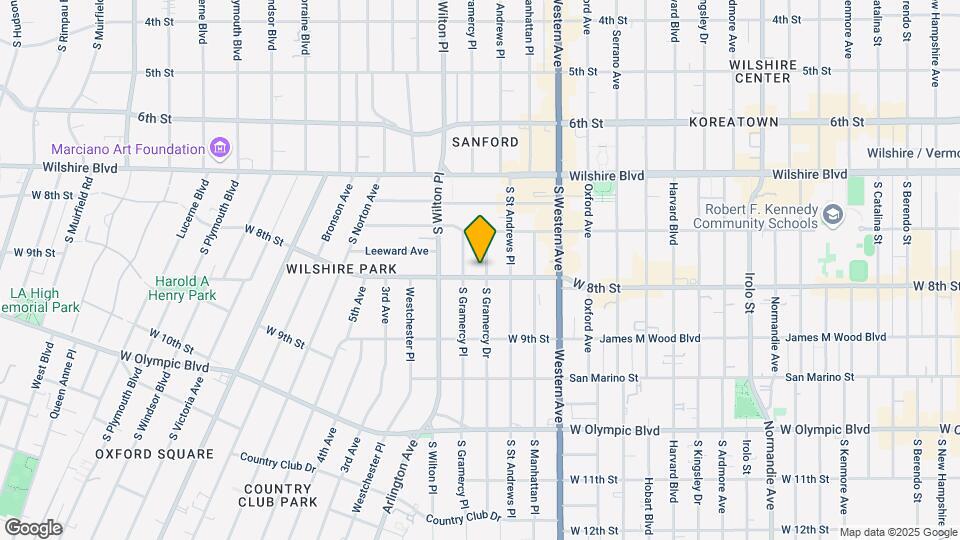 743-749 Gramercy Dr Mapa y Detalles de la Ubicación