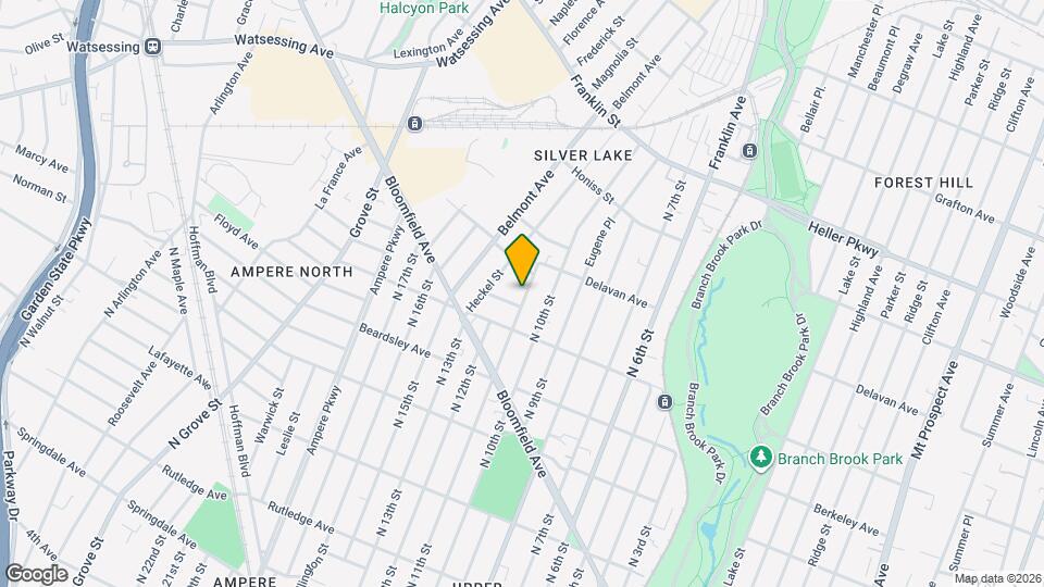 586 N 11th St Map and Location Details