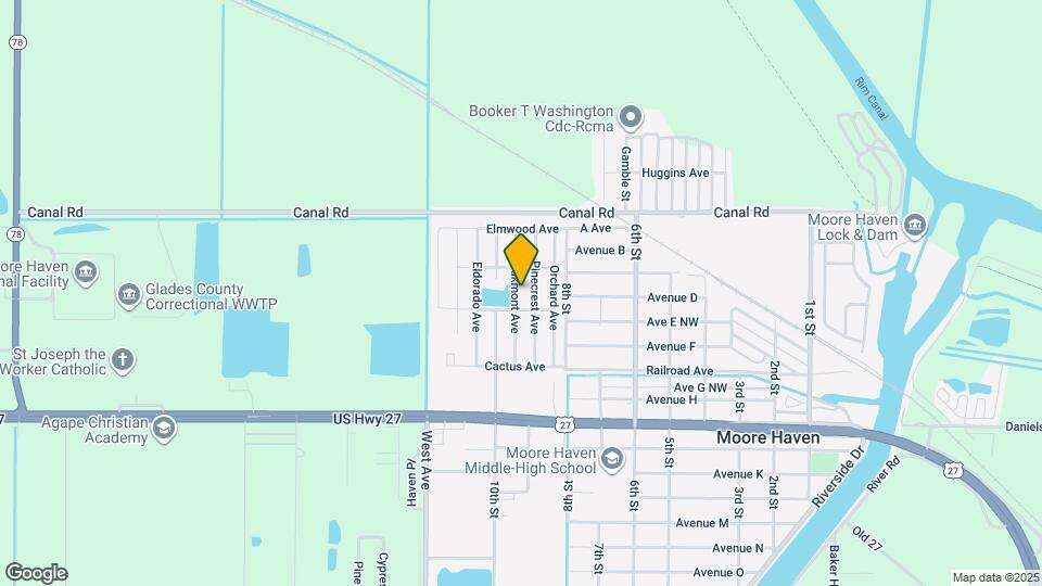305 Oakmont Ave Map and Location Details
