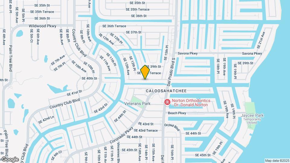 1302 SE 40th St Map and Location Details