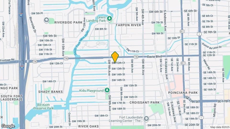 824 SW 12th Ct Map and Location Details