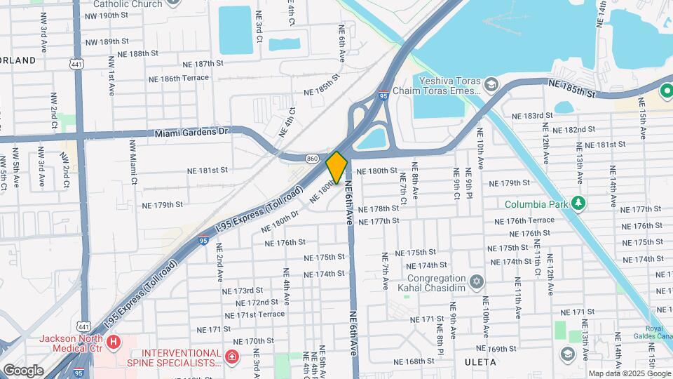 575 NE 179th Dr Map and Location Details