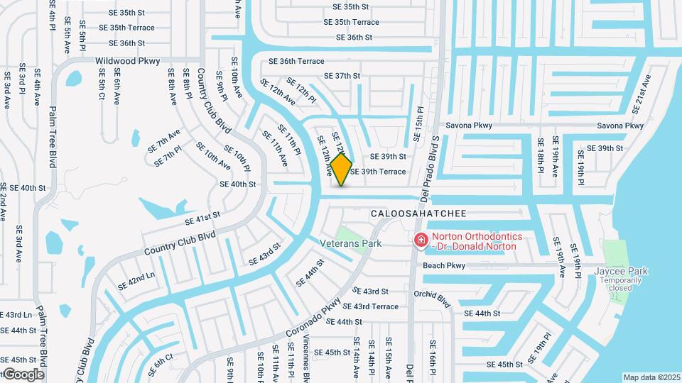 1220 SE 40th St Map and Location Details