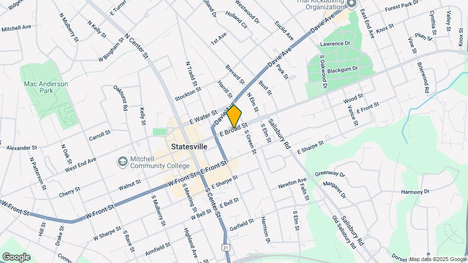 236 E Broad St Map and Location Details