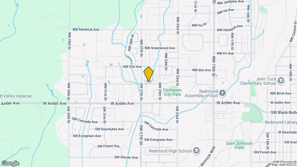 2631 NW Cedar Ave Mapa y Detalles de la Ubicación