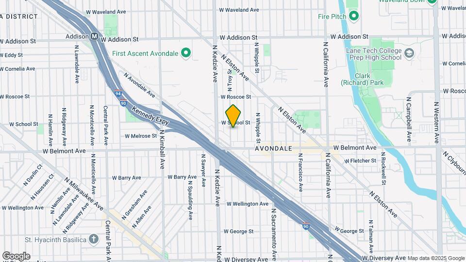 3237-3239 N Troy St Mapa y Detalles de la Ubicación