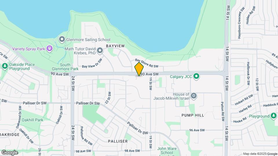 Glenmore Gardens Townhomes & Coachhomes Map and Location Details