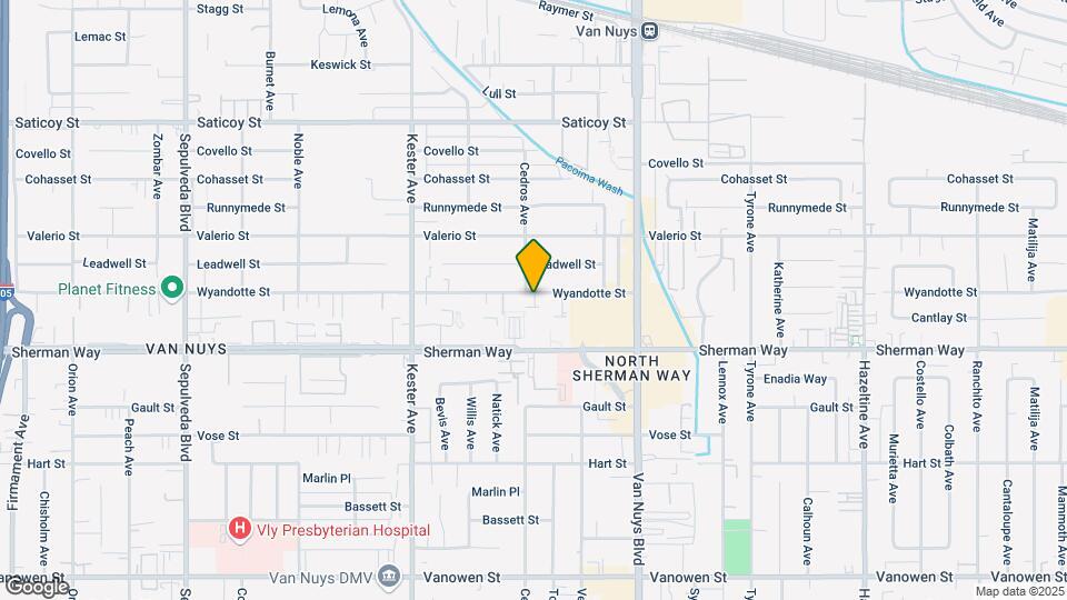 14656 Wyandotte St Map and Location Details