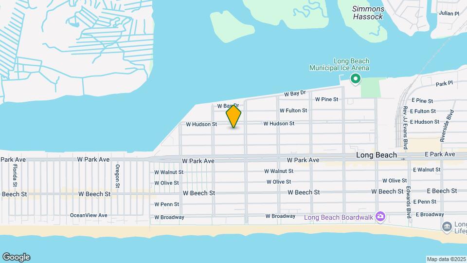 527 W Market St Map and Location Details