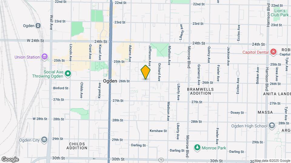 582 26th St Map and Location Details