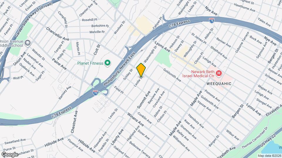 418-418 Leslie St Map and Location Details