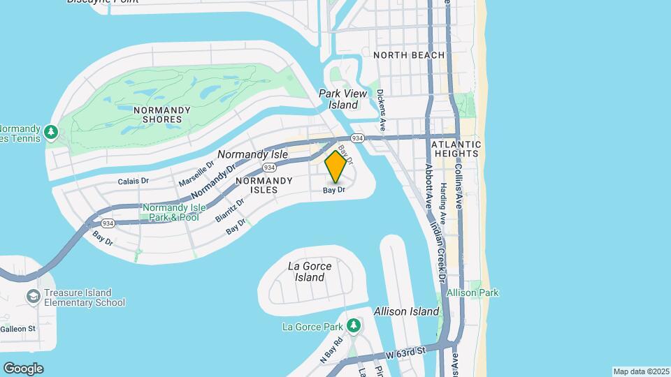 985 Bay Dr Map and Location Details