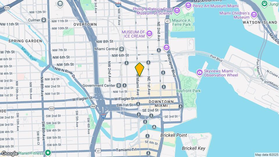 District 225 Mapa y Detalles de la Ubicación