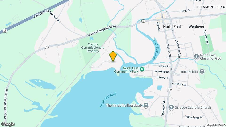 113 NE Isles Dr Map and Location Details